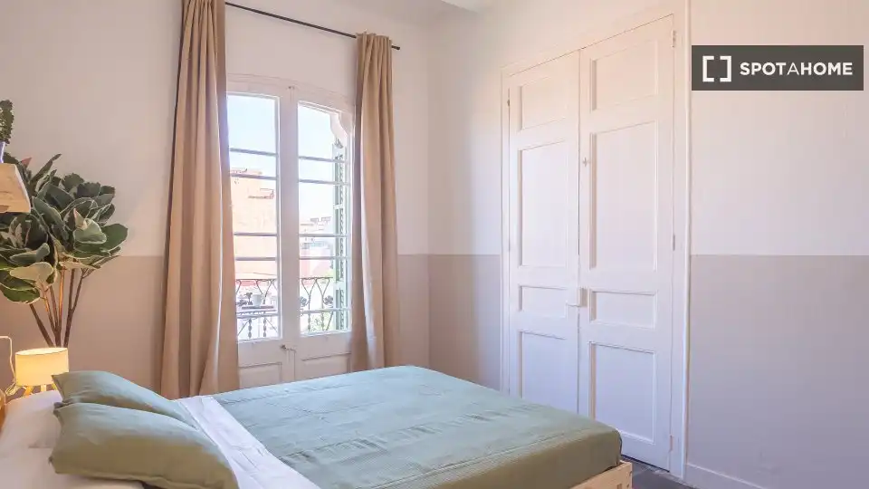 Habitación de Piso para compartir en Barcelona con Aire acondicionado, Calefacción y Terraza