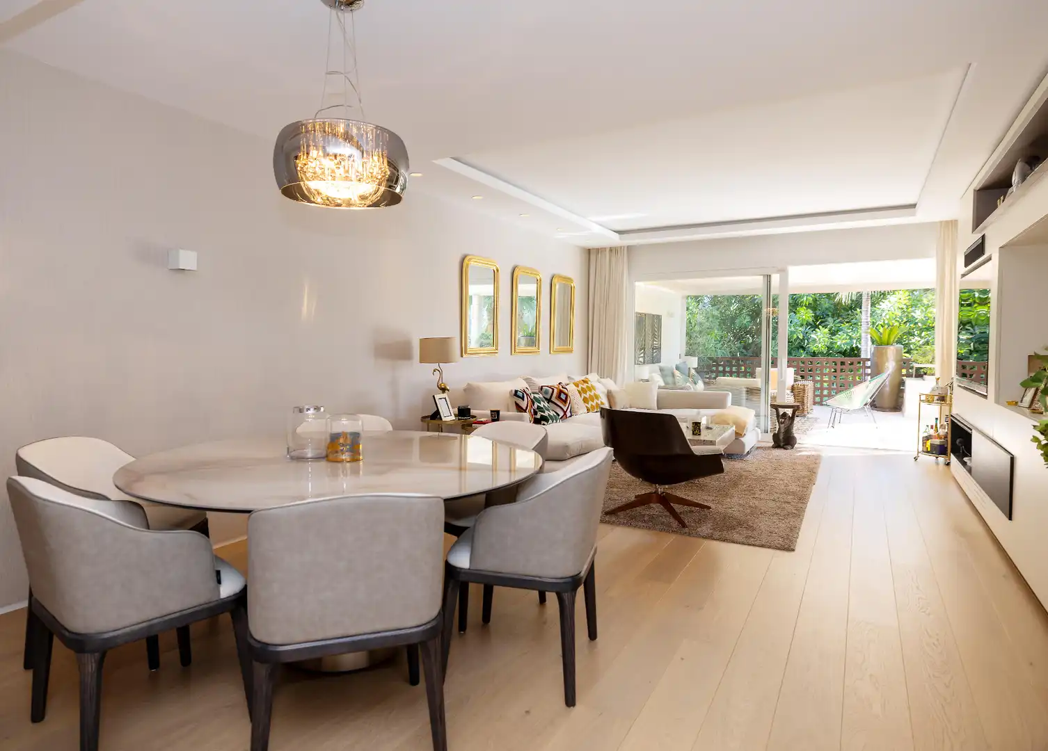 Piso con piscina en venta en Río Real - Los Monteros, imagen 2