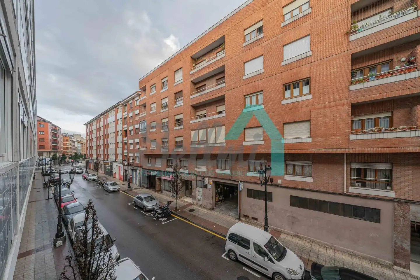 Pis de lloguer a Arquitecto Tioda, Ciudad Naranco - Prados de La Fuente