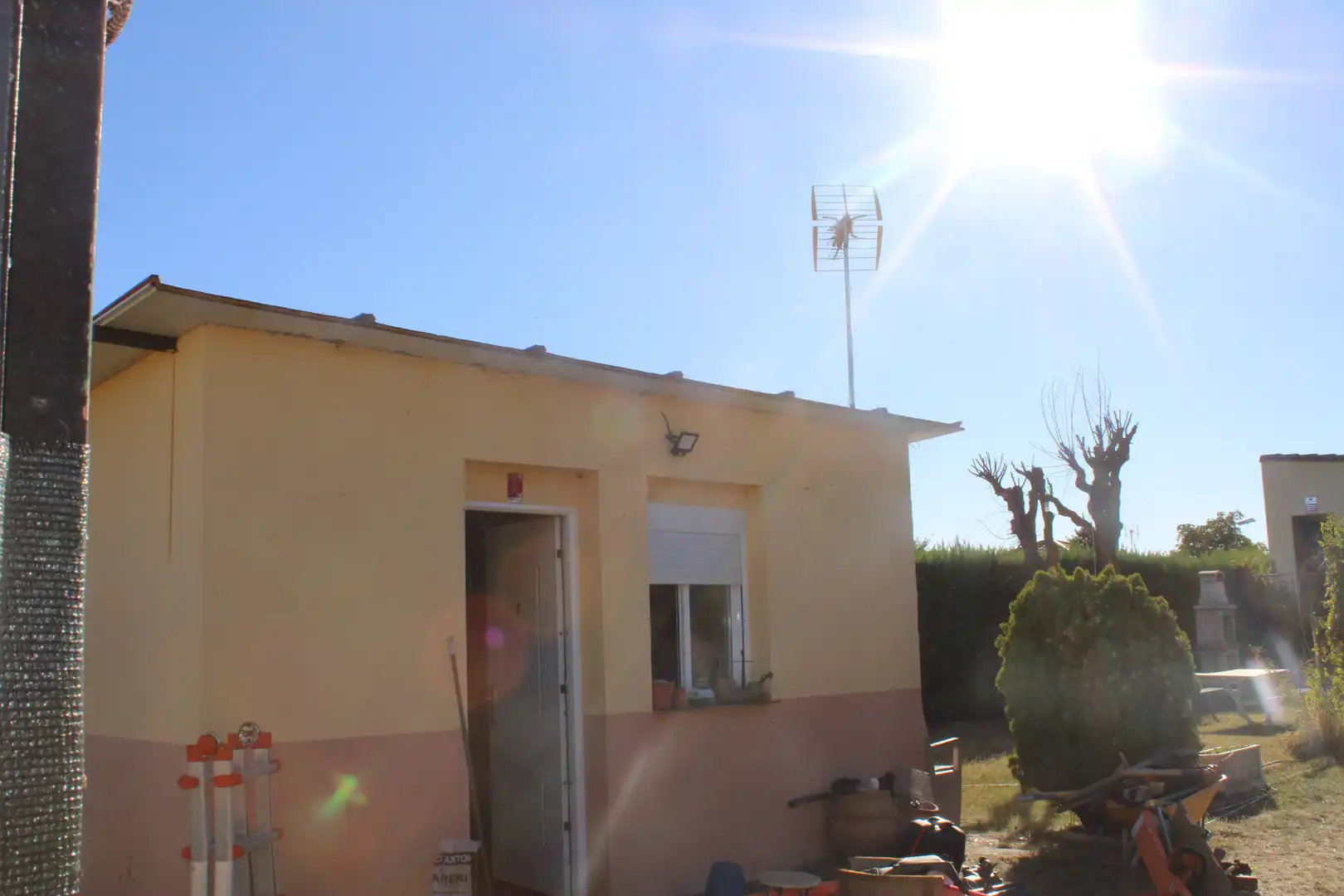 Jardín de Finca rústica en venta en Pitiegua con Aire acondicionado, Jardín privado y Amueblado