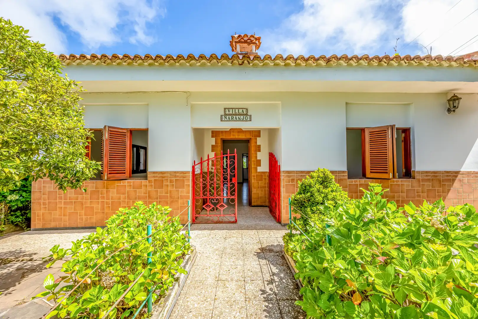 Vista exterior de Casa o xalet en venda en Valleseco amb Jardí privat, Terrassa i Traster