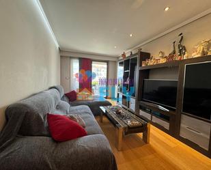 Sala d'estar de Apartament en venda en Ourense Capital  amb Balcó