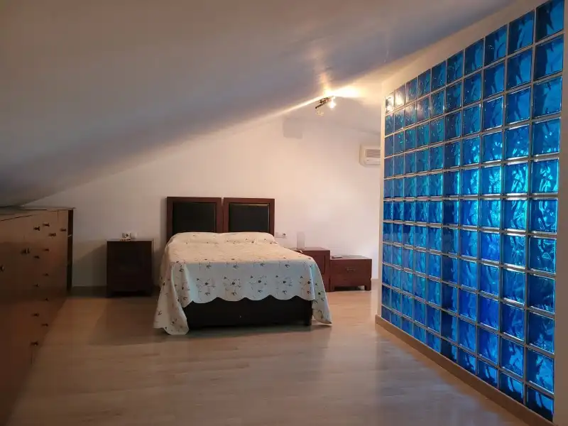Maisonette zum Verkauf in Calle Enrique de Egas, 12, Suárez