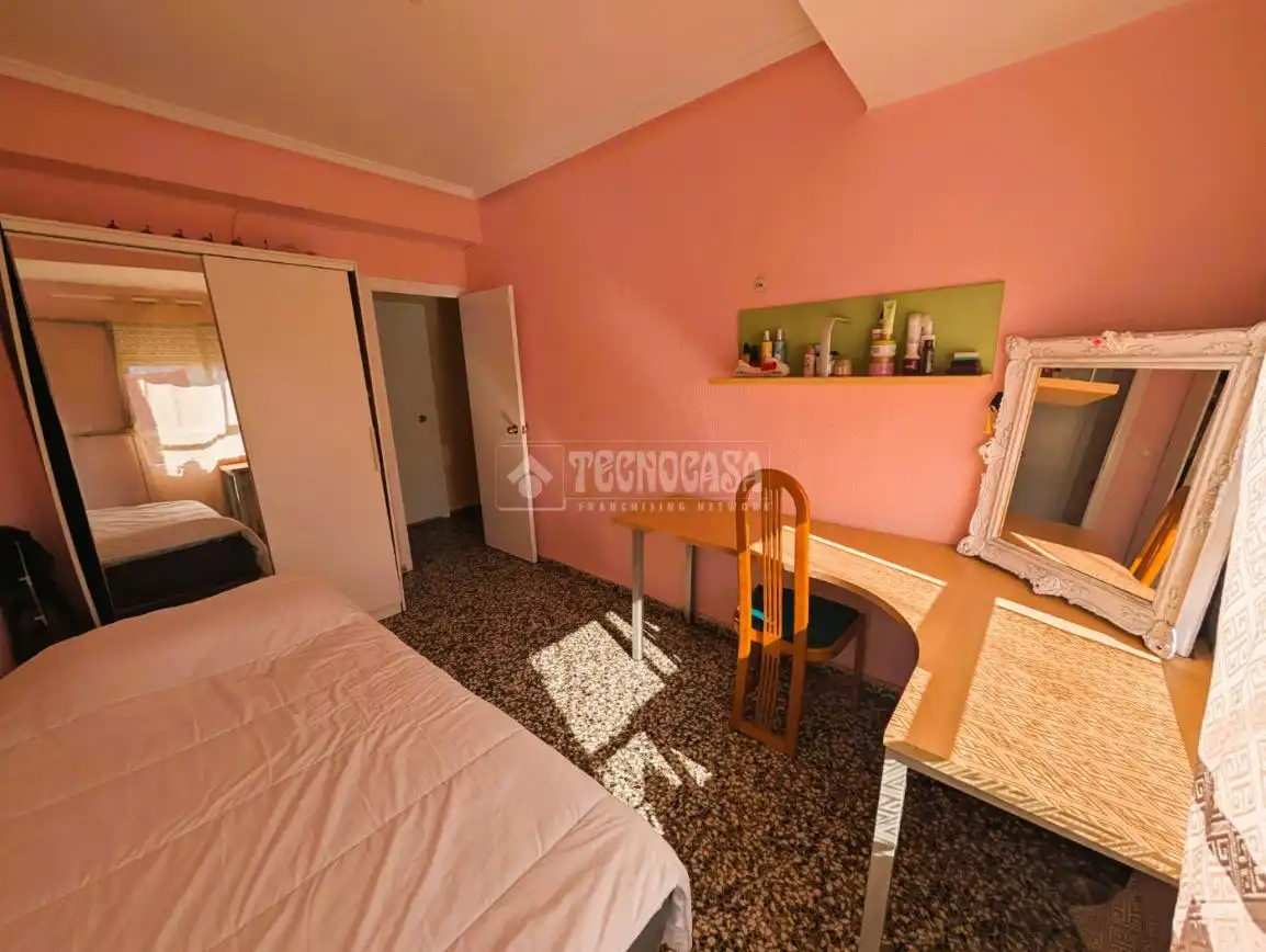 Habitación de Piso en venta en Alaquàs con Aire acondicionado, Amueblado y Balcón