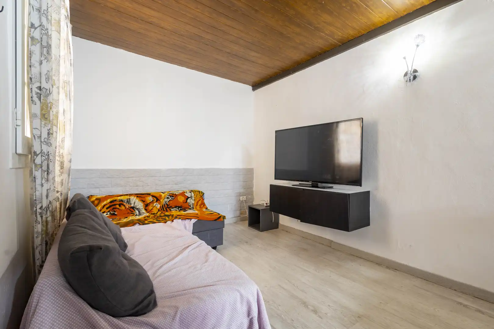 Living room of Houses for sale in San Cristóbal de la Laguna  with Private garden, Terrace and Storage room