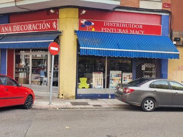 Local comercial en venda a Calle GENERAL BENAVIDES