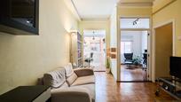 Living room of Flat for sale in  Barcelona Capital  with Heating, Furnished and Oven