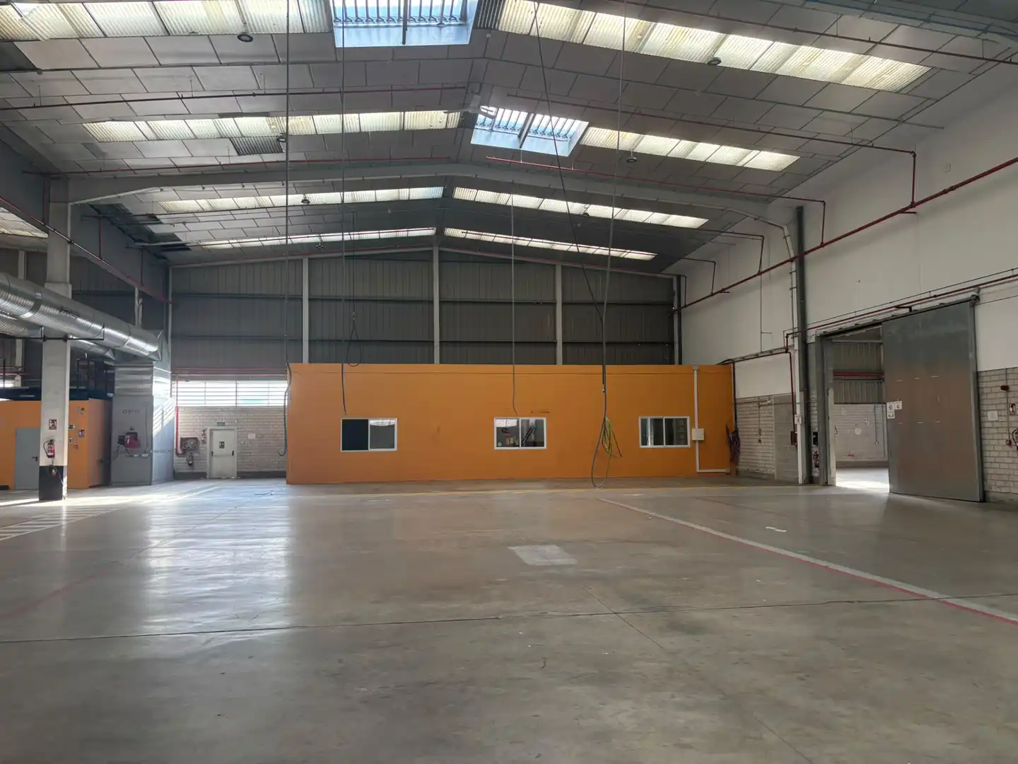 Industrial building to rent in Zona industrial, imagen 18