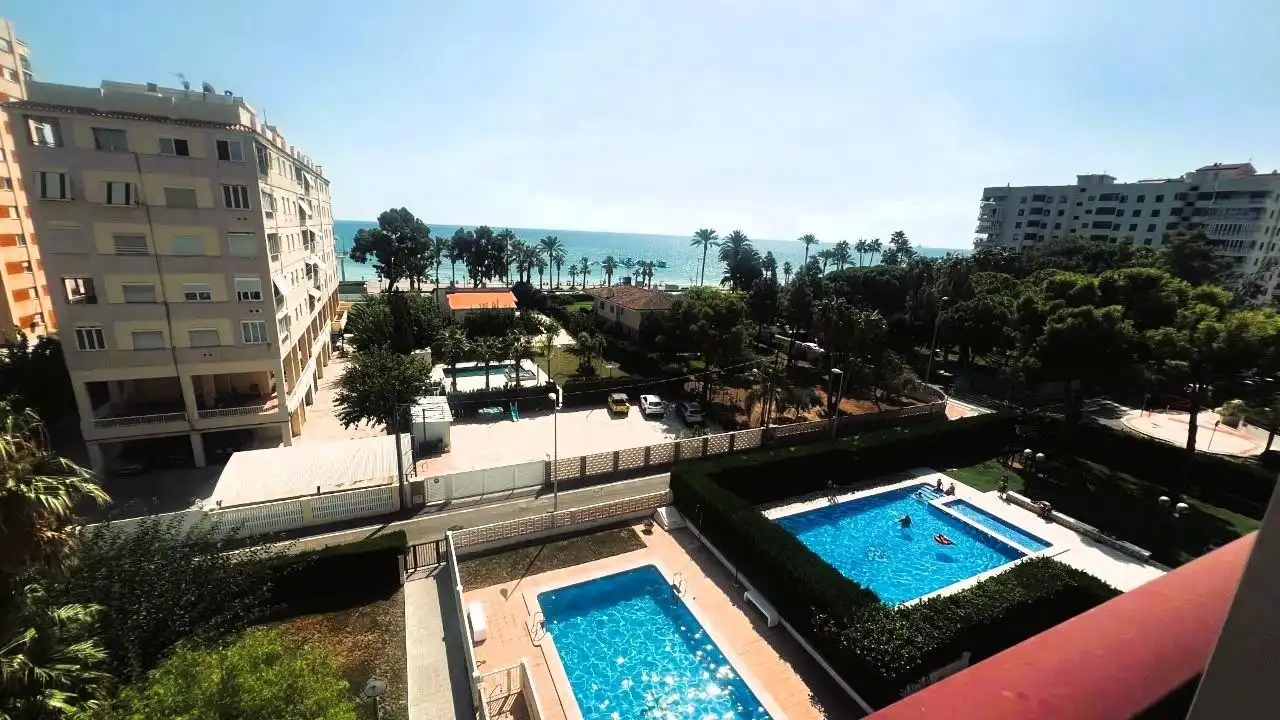 Apartament amb terrassa en venda a Calle APOSTOL SANTIAGO 48, imagen 2