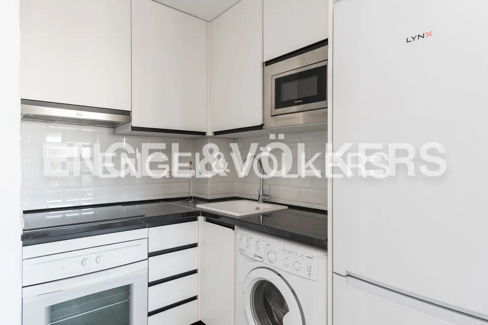 Cocina de Piso de alquiler en Madrid con Aire acondicionado, Calefacción y Terraza