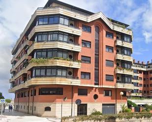 Exterior view of Flat for sale in Castro-Urdiales  with Heating