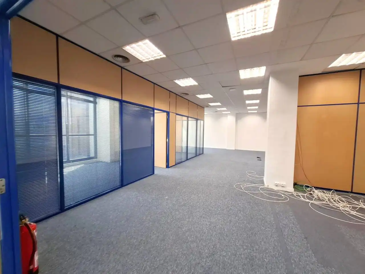 Office for rent in Madrid  with Air Conditioner, Heating and Alarm