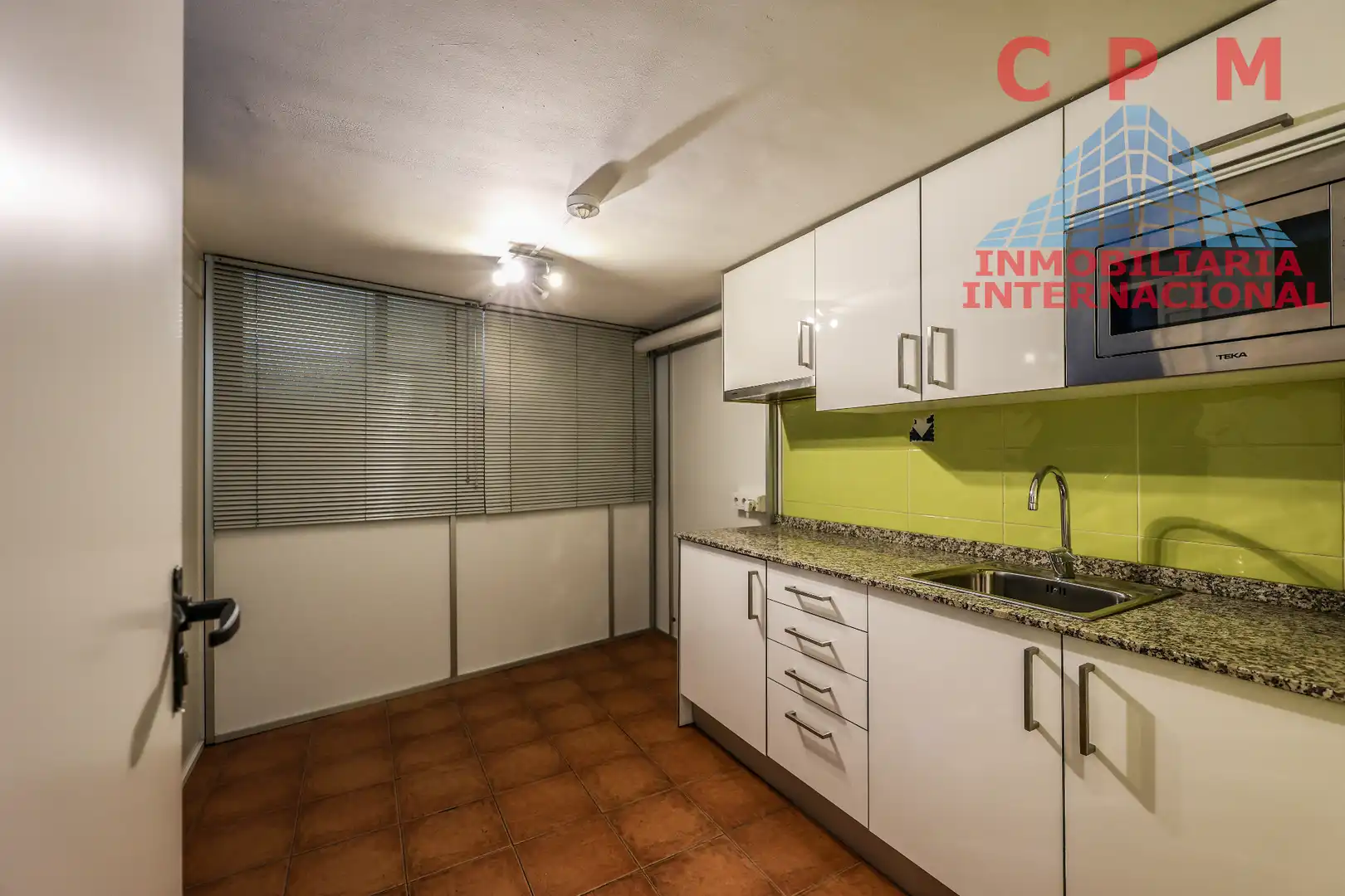 Nave industrial con ascensore in vendita a Hortaleza, imagen 25