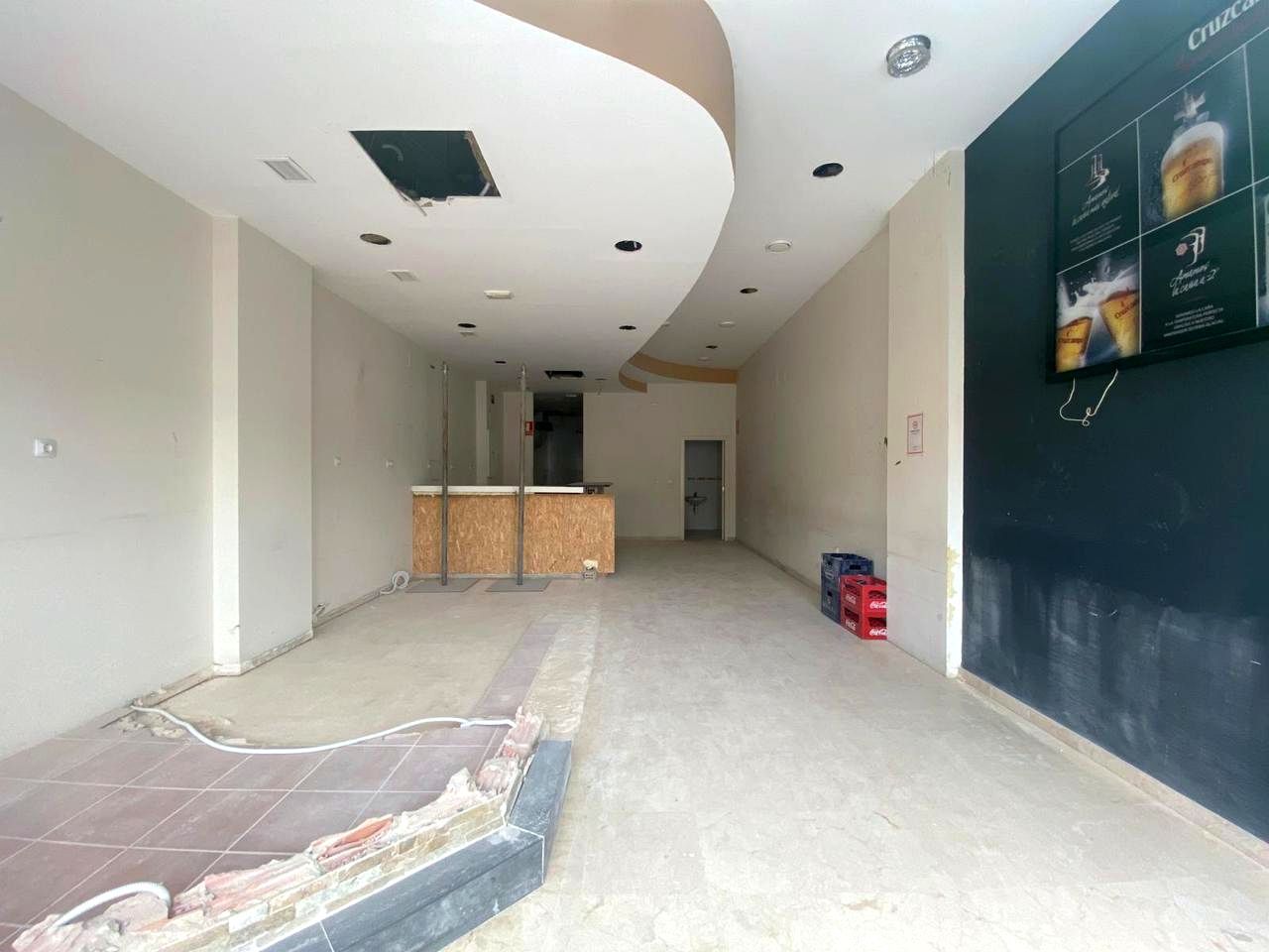 Premises to rent in José Monge Cruz Camarón De La Isla, Centro, Tomares