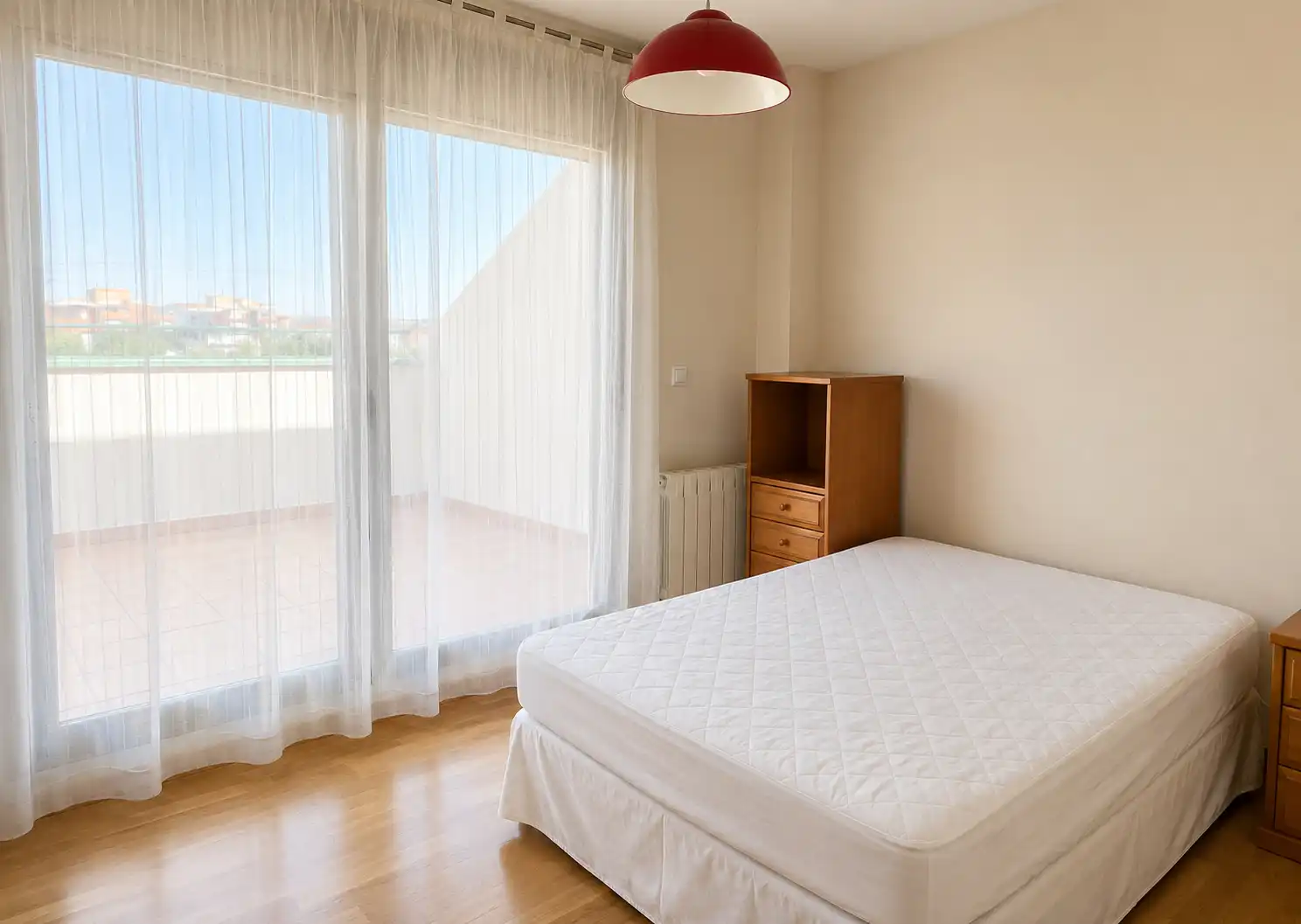 Dormitori de Pis en venda en Ciudad Real amb Aire condicionat, Calefacció i Terrassa