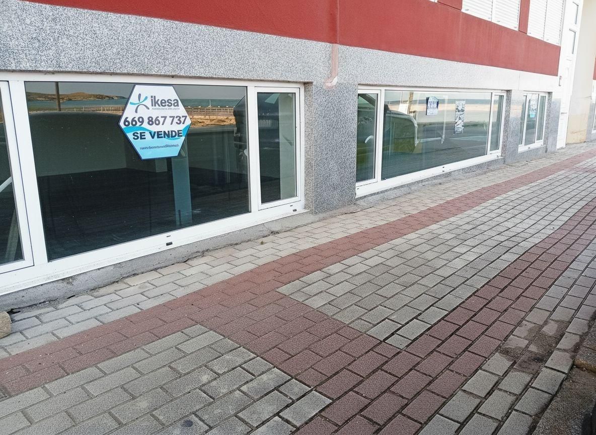 Premises for sale in Foz