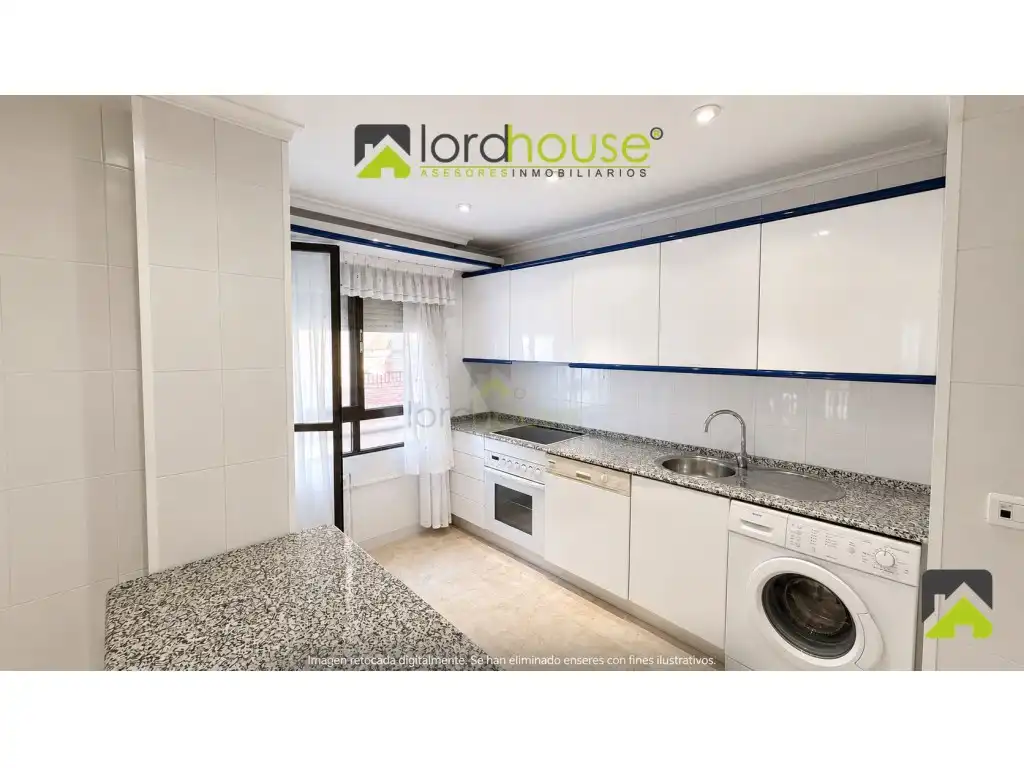 Piso con ascensor en venta en Calle Jose Mouliaa 55, imagen 11