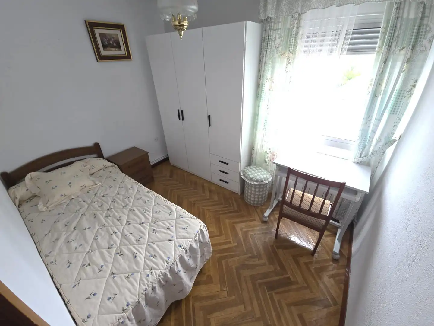 Bedroom of Flat for rent in Cáceres  with Air Conditioner, Heating and Terrace