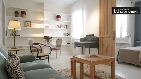 Foto 5 de Habitación en Arapiles, Madrid Capital