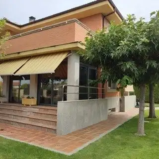 Casa o chalet en venta en Morales del Vino con Calefacción, Jardín privado y Terraza