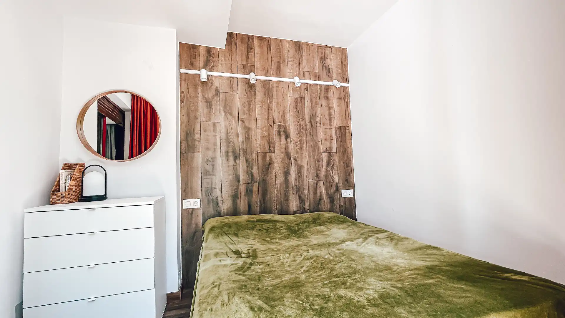 Bedroom of Flat for sale in Casares  with Air Conditioner, Private garden and Terrace