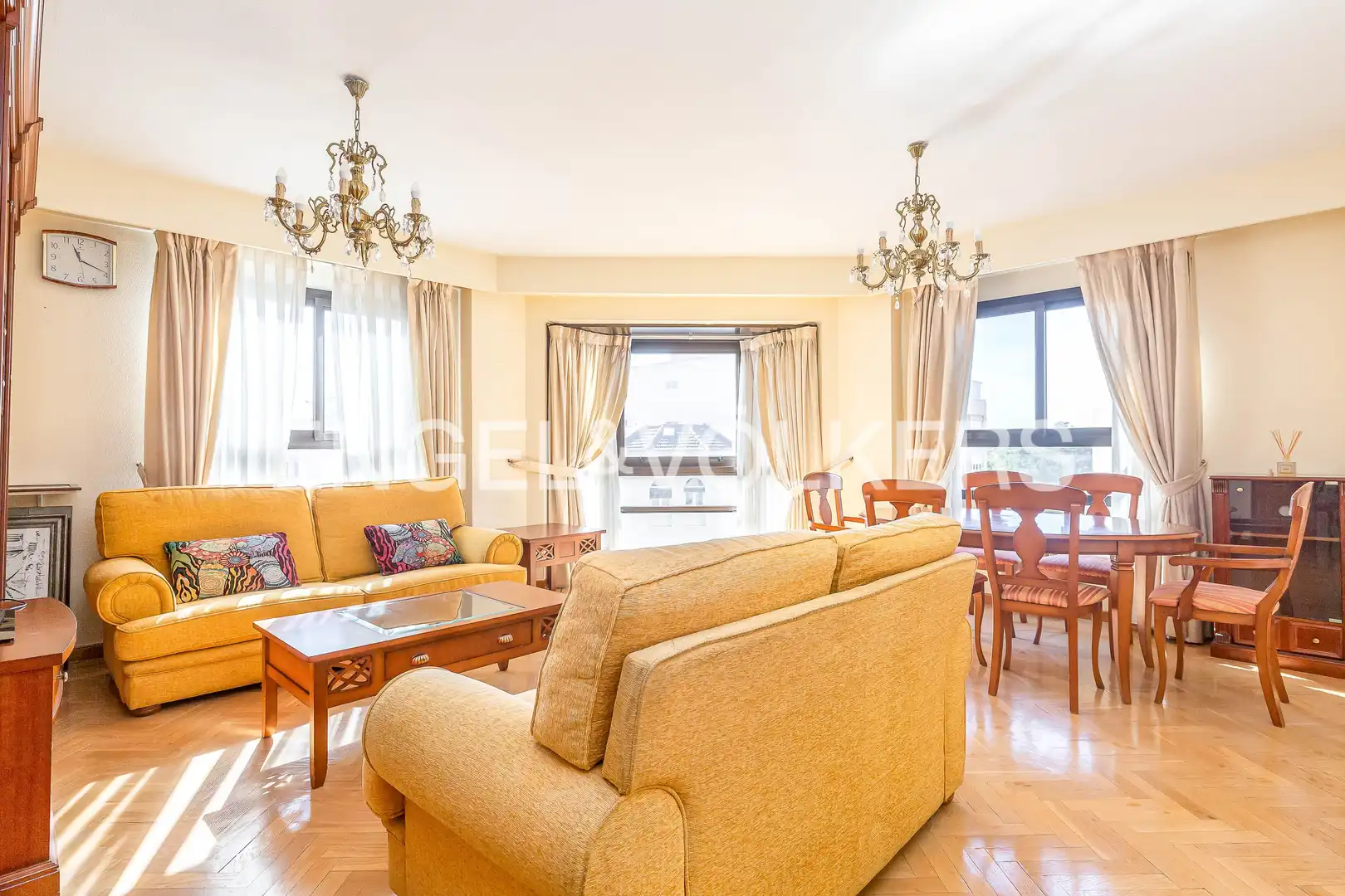 Sala de estar de Piso de alquiler en Madrid con Aire acondicionado, Calefacción y Parquet