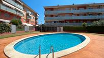 Swimming pool of Flat for sale in Sant Cebrià de Vallalta  with Air Conditioner, Terrace and Swimming Pool