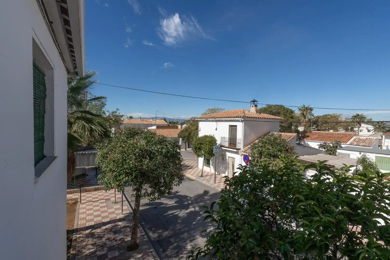 Vista exterior de Casa o chalet en venta en Albolote con Terraza y Balcón