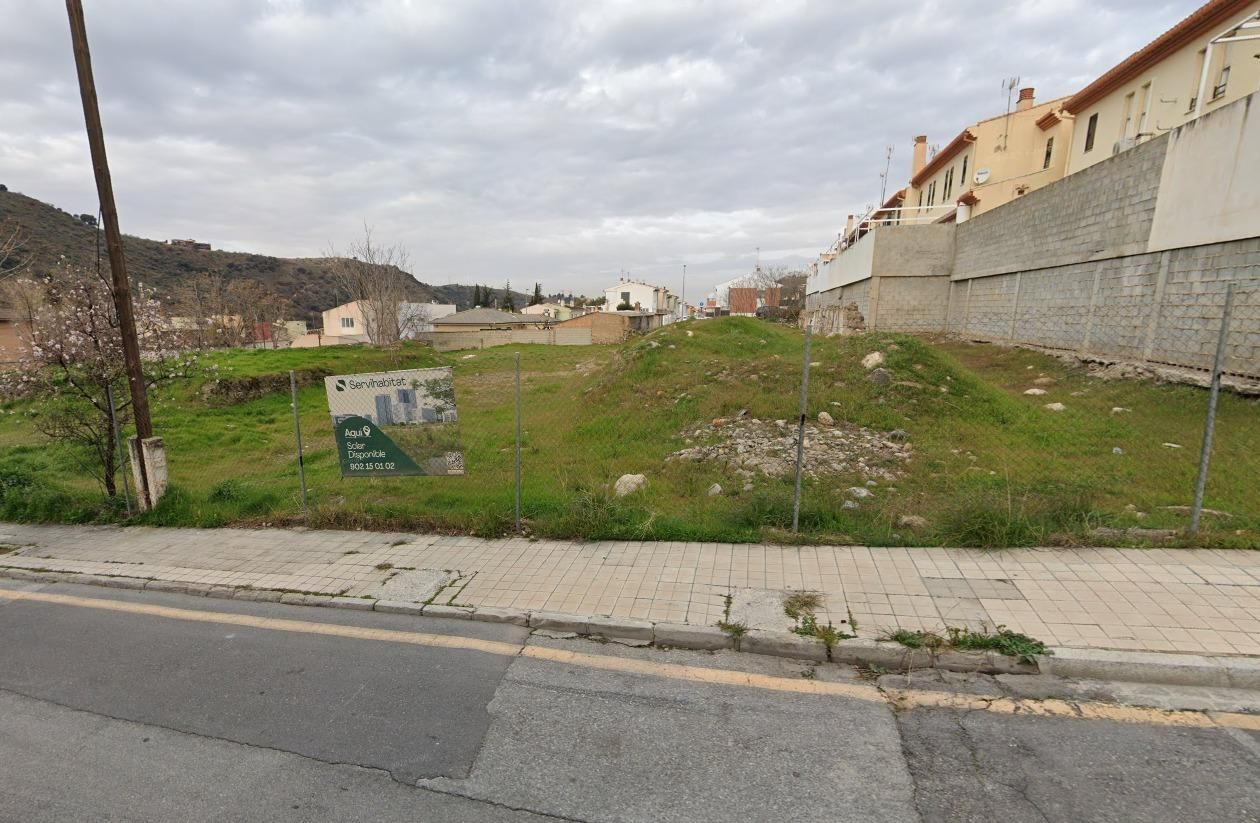 Residential for sale in Calle de las Acacias, Angustias - Chana - Encina