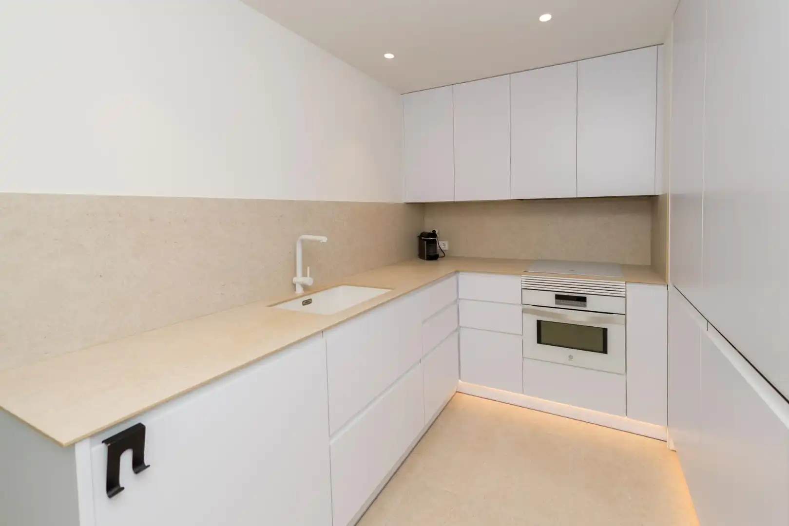 Cuina de Apartament en venda en Oropesa del Mar / Orpesa amb Jardí privat, Terrassa i Traster