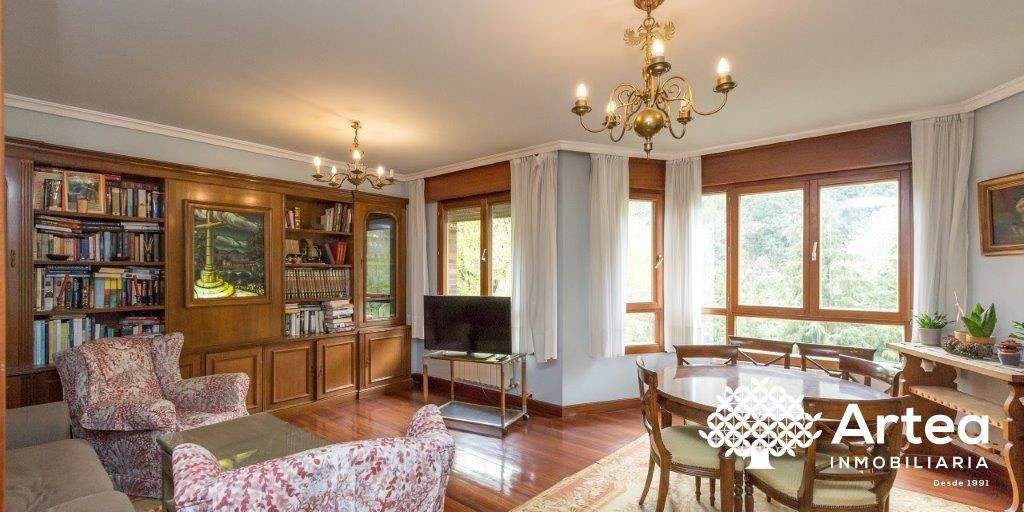 Living room of Flat for sale in Gernika-Lumo  with Heating, Terrace and Storage room