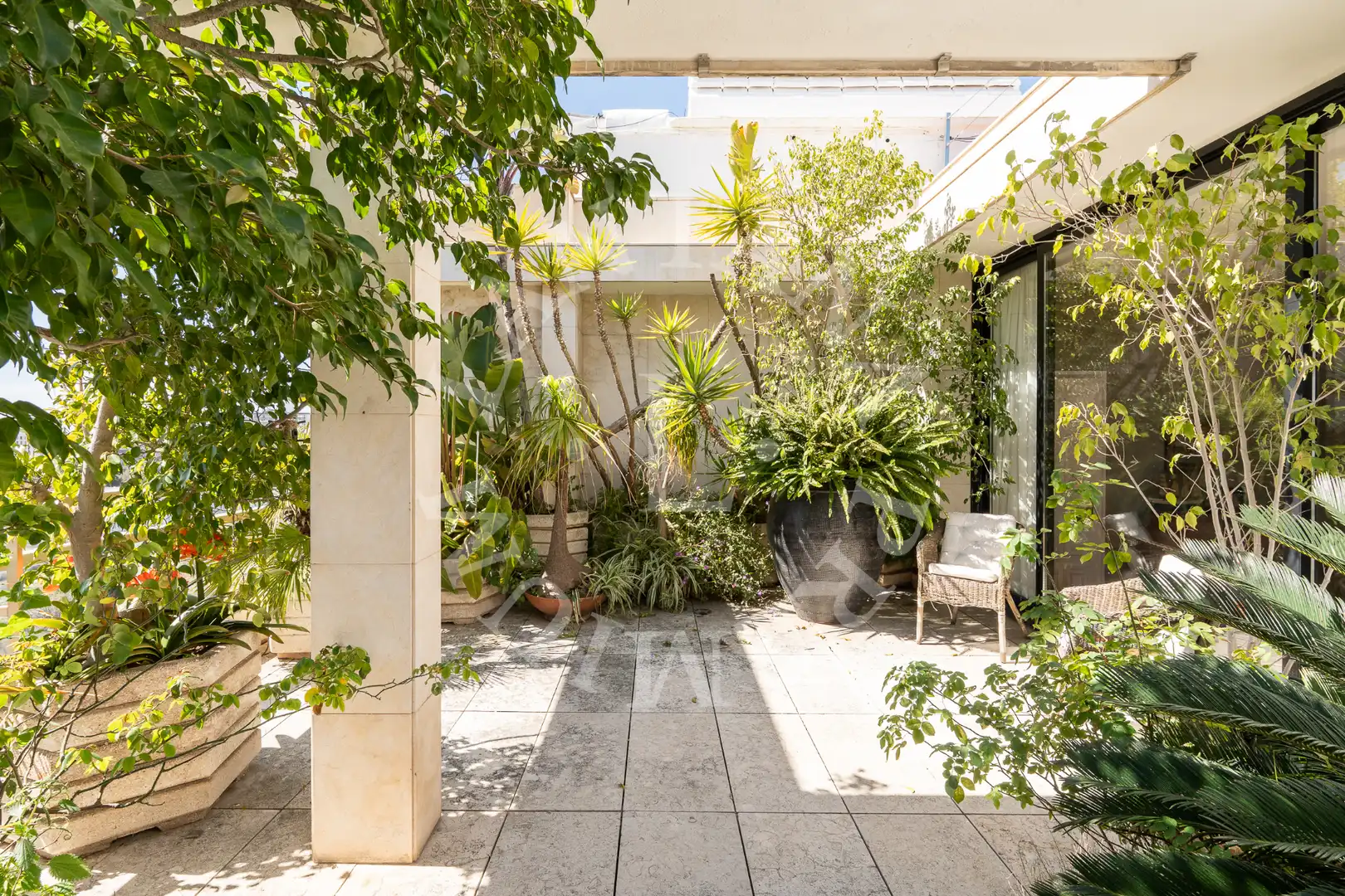 Terrasse von Dachboden zum Verkauf in Barcelona mit Klimaanlage, Heizung und Parkett