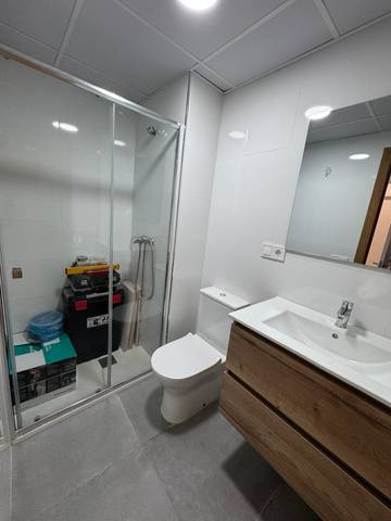 Oficina en Venta en Avinguda del Port en Aiora