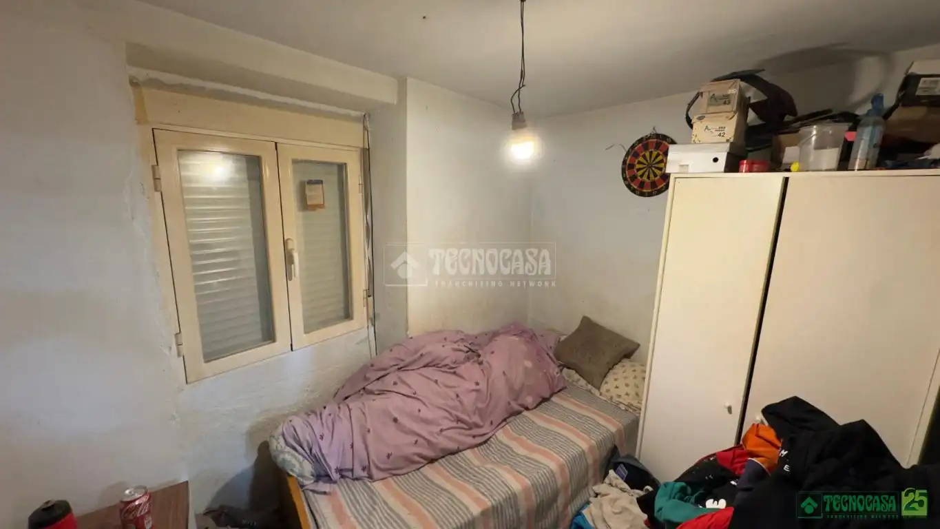 Casa adosada en venta en Puebla de Almenara con Calefacción y Amueblado
