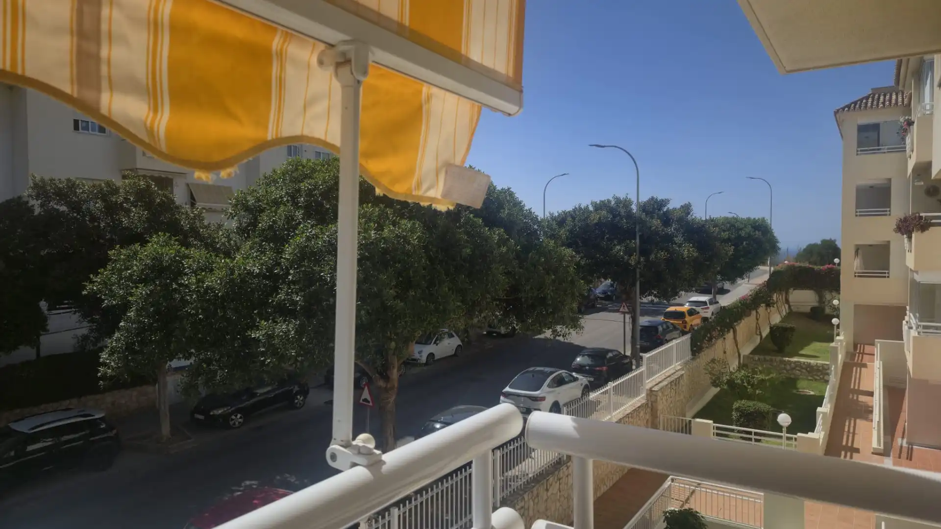 Terrassa de Pis en venda en Rincón de la Victoria amb Jardí privat, Forn i Rentadora