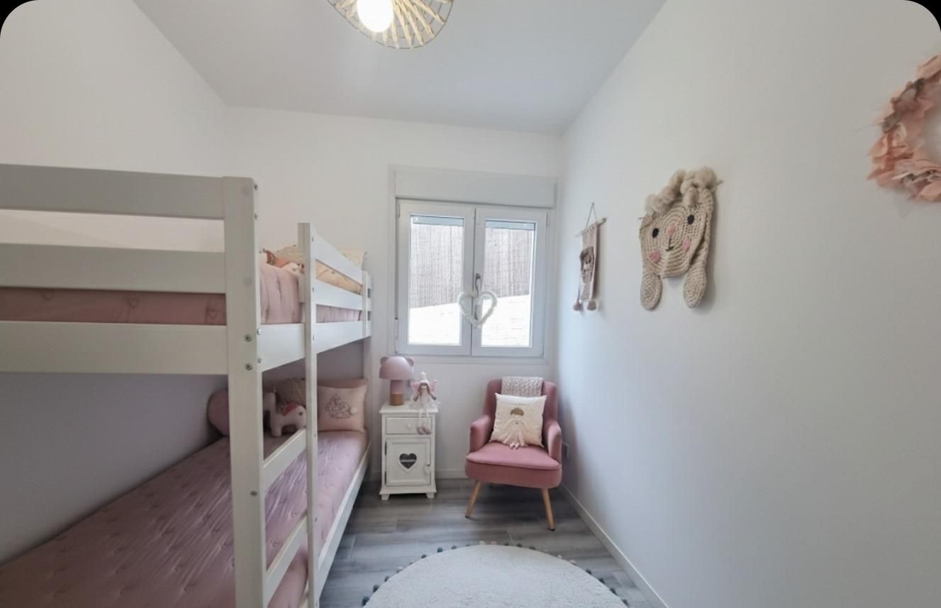 Habitación de Casa o chalet en venta en Lliçà d'Amunt con Piscina