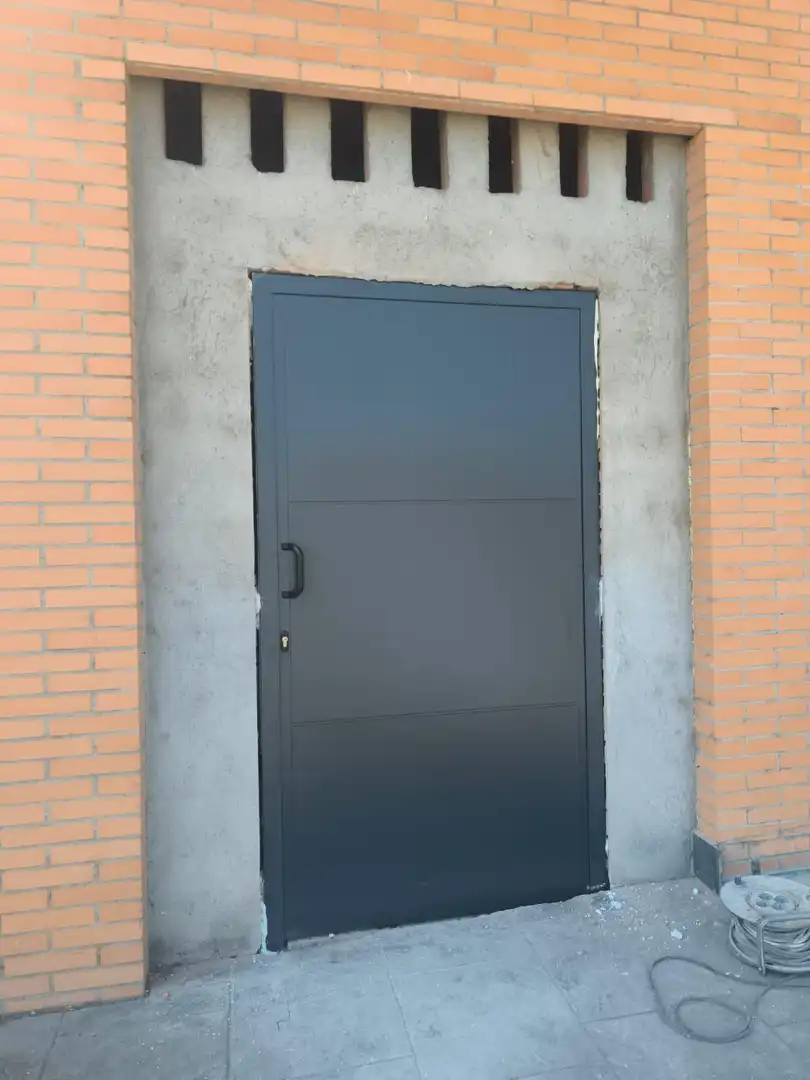 Vista exterior de Local de lloguer en Villaquilambre
