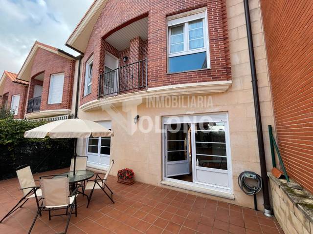 Casa adosada en Venta en Calle San Clemente en Cihuri