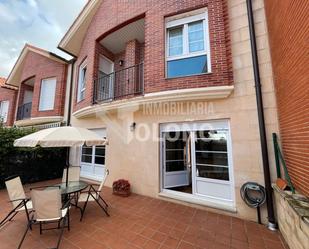 Terrace of Single-family semi-detached for sale in Cihuri  with Heating, Parquet flooring and Furnished