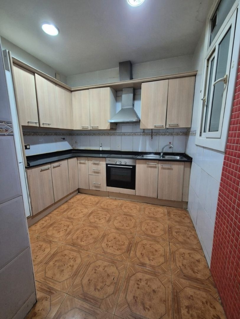 Flat for sale in Carrer de Lancaster, El Raval, Ciutat Vella