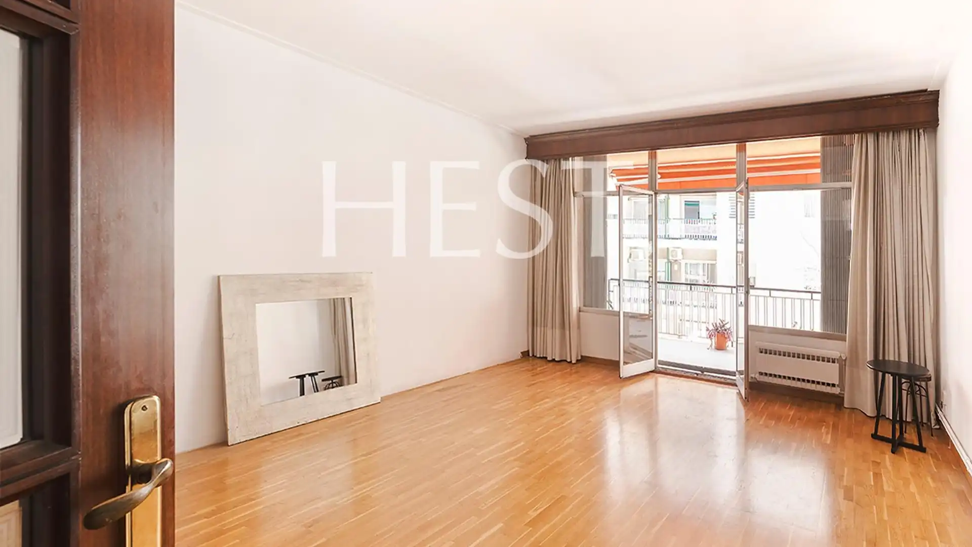 Piso en venta en Carrer del Tenor Masini, Sants , Sants - Montjuïc