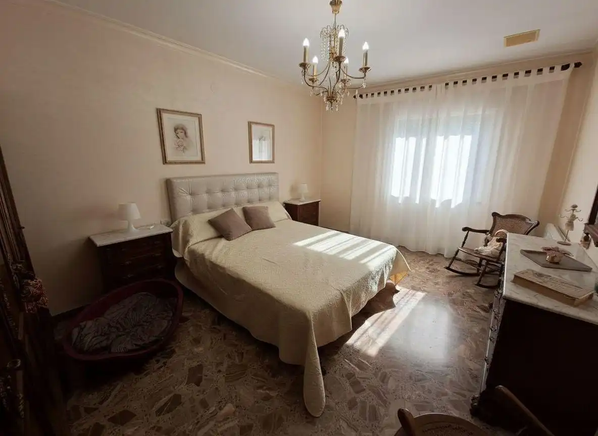 Dormitori de Casa o xalet en venda en Nord 
