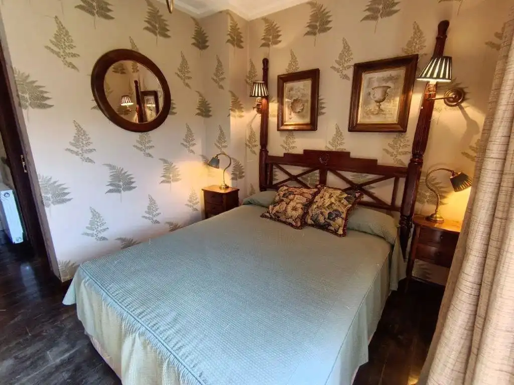 Bedroom of Buildings for sale in Navalonguilla