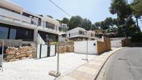 Exterior view of Single-family semi-detached to rent in Chiva  with Air Conditioner, Heating and Private garden