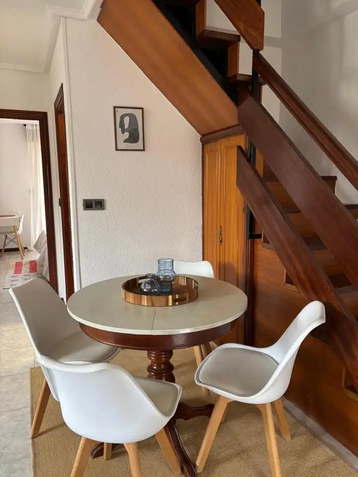 Esszimmer von Haus oder Chalet zur Miete in Laredo mit Privatgarten und Terrasse