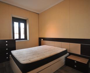 Bedroom of House or chalet to rent in Cáceres Capital  with Private garden, Furnished and Oven