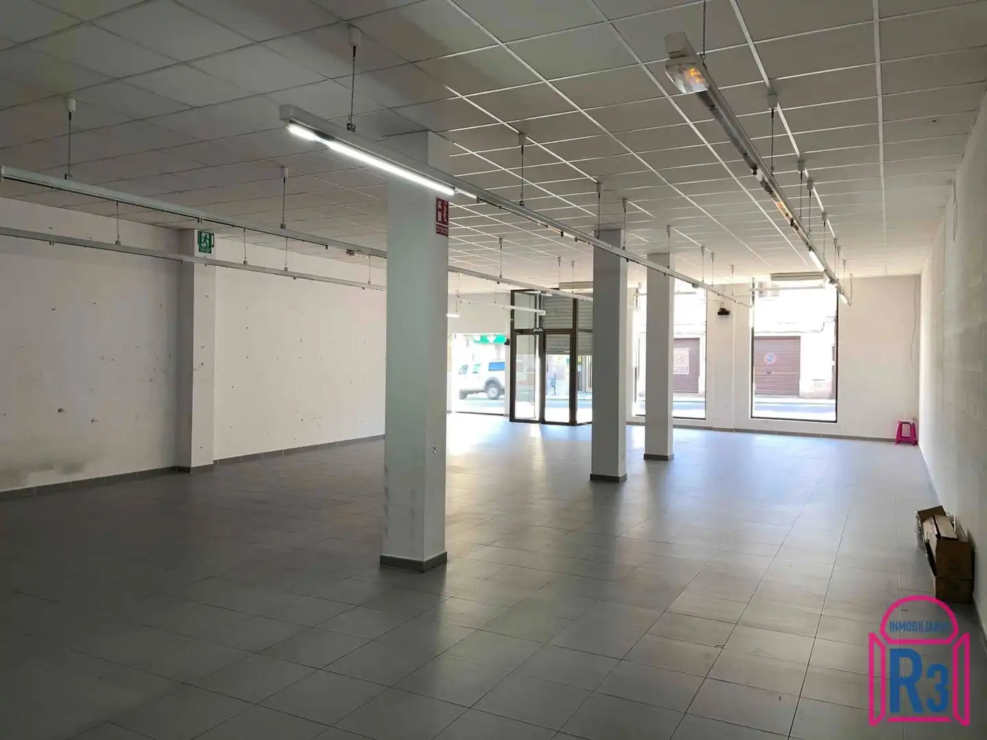 Local comercial en venda a Párroco Pablo Díez
