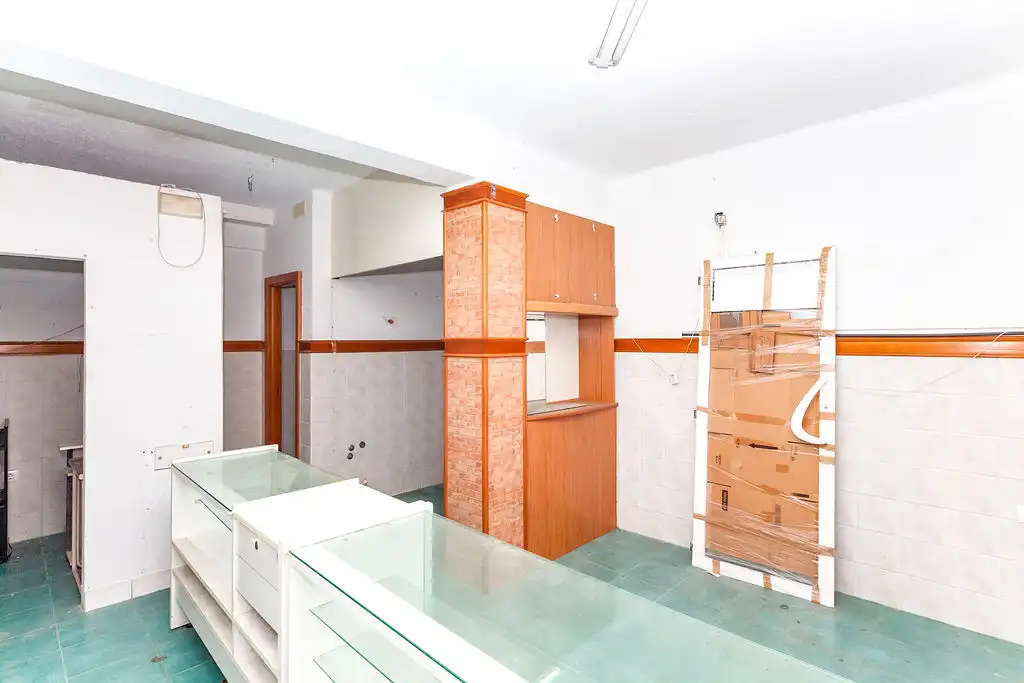 Business premises for sale in C/ Pintor Josep Ribera, imagen 17