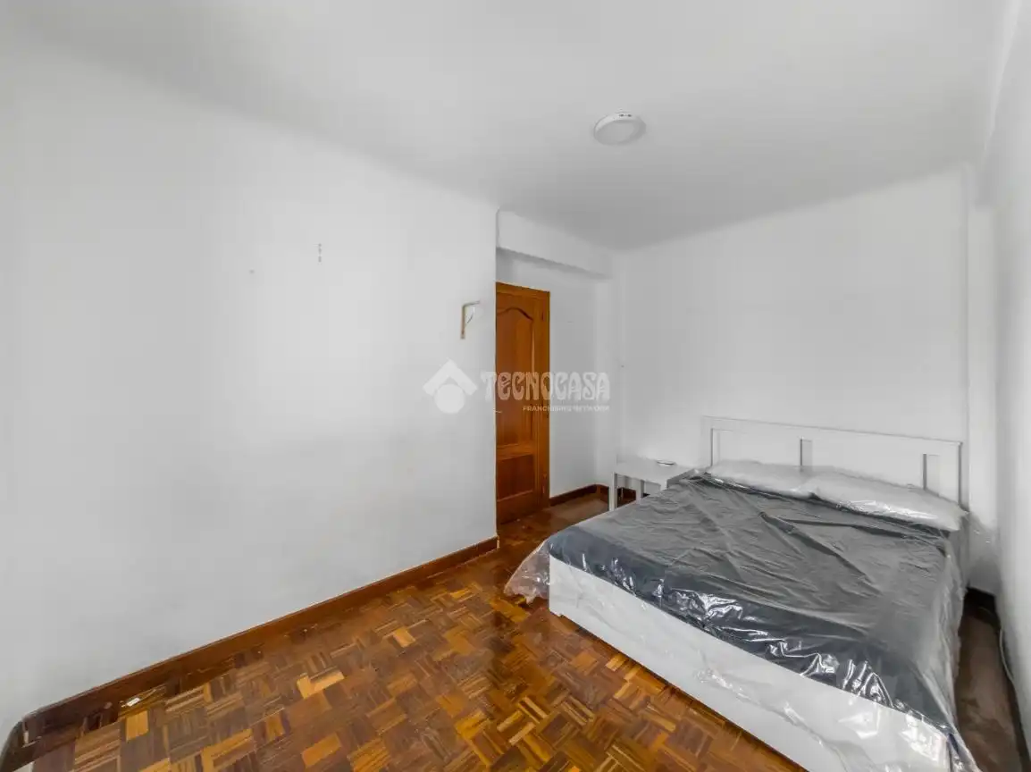 Flat with lift for sale in Ciudad Lineal, imagen 17