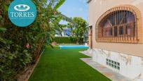 Exterior view of House or chalet for sale in Málaga Capital  with Air Conditioner, Terrace and Swimming Pool